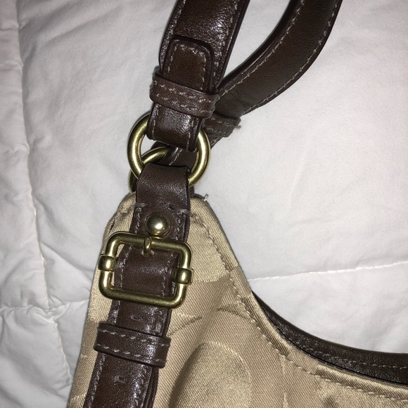 Coach purse - Picture 5 of 6